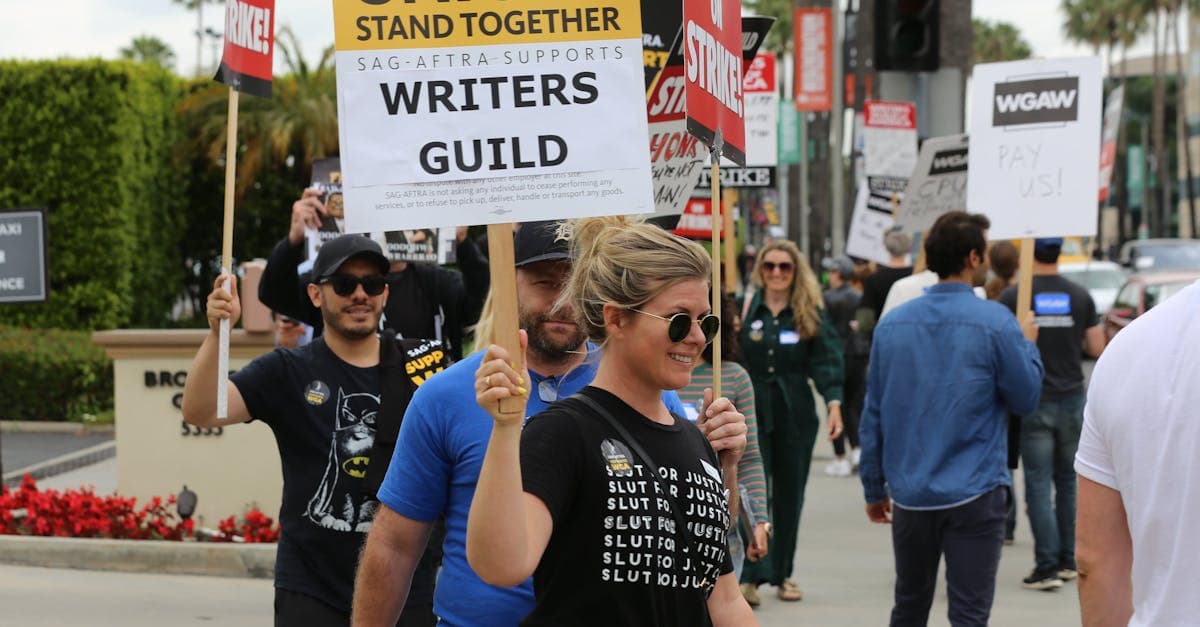 Creator Unions and Collective Bargaining: Can Organized Creators Force