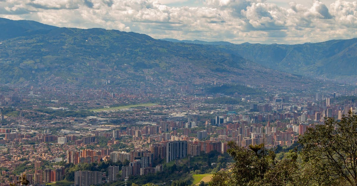 From Medellín to $25K/Month: How a Colombian Creator Built a US Subscriber Base