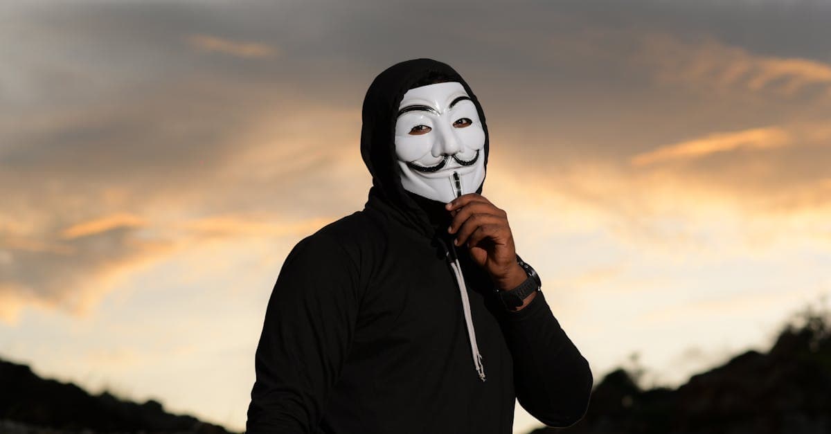 OnlyFans Anonymous Creator Checklist: Privacy Controls Before You Launch