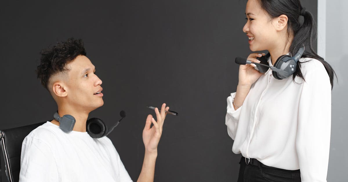 Building a Chatting Team: How to Hire, Train, and