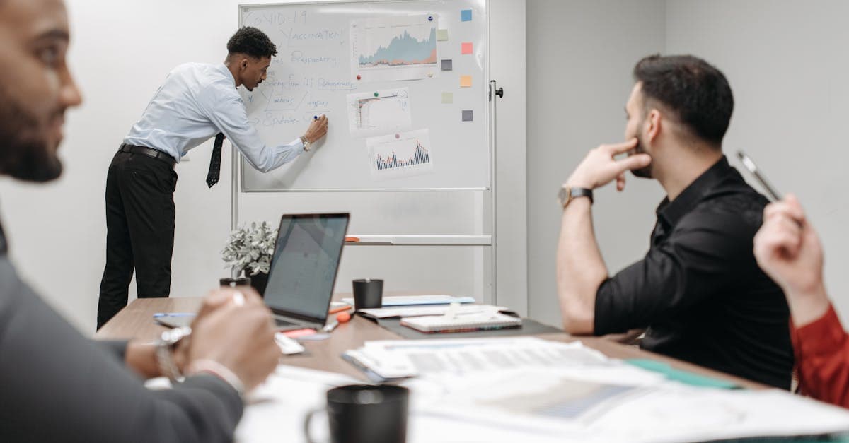 OnlyFans Subscriber Segmentation Guide: How to Separate Buyers, Lurkers,